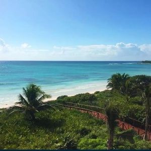 Meet your Posher, Juanita